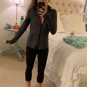lululemon athletica Jackets & Coats - Lululemon Define Jacket in Charcoal sz 4 lululemon athletica Jackets & Coats - Lululemon Define Jacket in Charcoal sz 4